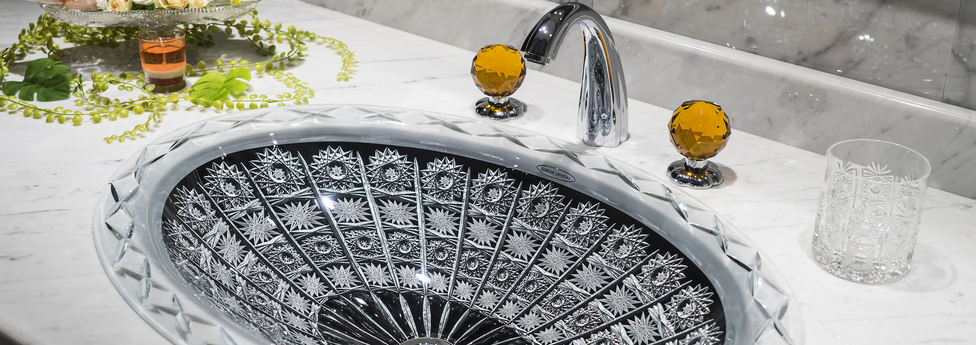 美しく豪華な洗面器：最高級の輝き：クリスタルガラス：洗面ボウル：手洗い器：洗面ボウル