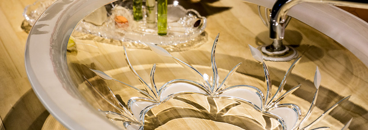 スラヴィアクリスタル：ユリア洗面ボウル：洗面器：手洗い器：手洗いボウル：最高級：美しい：おしゃれ：豪華：