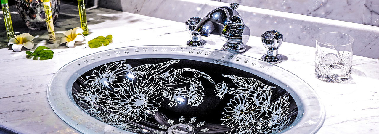 スラヴィアクリスタル：マルゲリータ：高級洗面ボウル：高級洗面器：手洗い器：おしゃれ：美しい：ピンク：バラ：