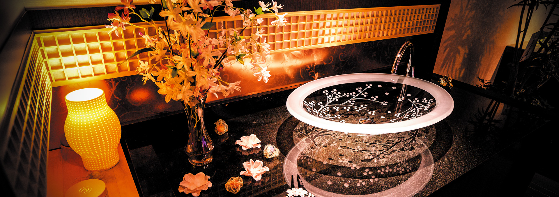 スラヴィアクリスタル：サクラ洗面ボウル：洗面器：手洗い器：手洗いボウル：最高級：美しい：おしゃれ：豪華：