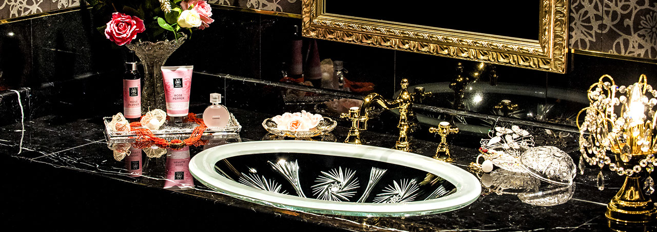 スラヴィアクリスタル：ヴィエラ洗面ボウル：洗面器：手洗い器：手洗いボウル：最高級：美しい：おしゃれ：豪華：