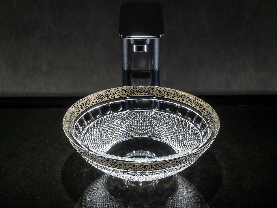 スラヴィアクリスタル　ミミ　エンパイアープラチナクリスタル洗面ボウル　｜クリスタル｜ガラス｜手洗器｜手洗いボウル｜洗面器｜小型｜コンパクト｜トイレ｜玄関｜スペース｜デザイン｜おしゃれ｜豪華｜美しい｜スラビアクリスタル｜小さめ｜